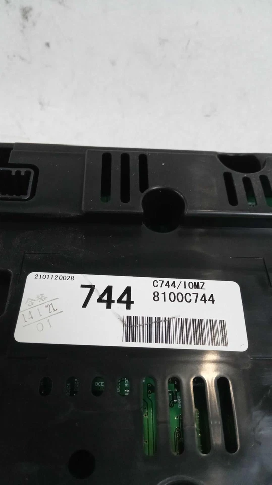 2022 Mitsubishi Outlander Speedometer Gauge OEM 51K Miles Silver 24810W011P - Image 3 of 4