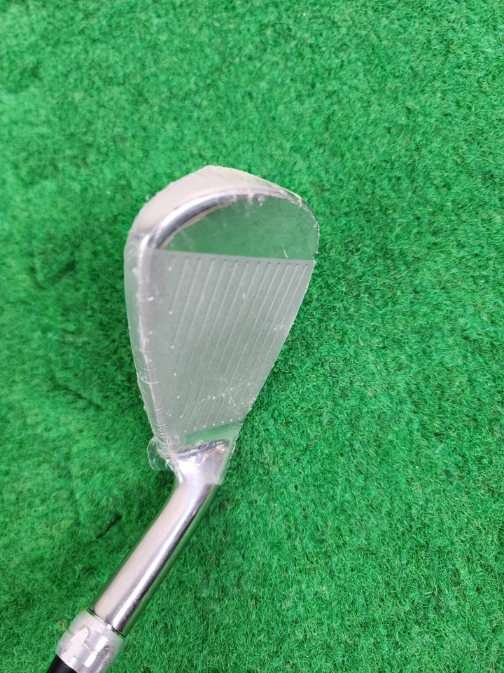 New Macgregor M75i single 6 iron acculite 75 R flex shaft 38" in plastic LH - Image 3 of 4