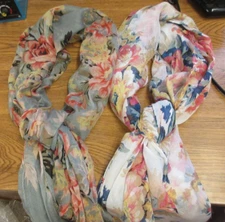 2 Women Fashion Scarves Lightweight Floral Pattern Scarf Shawls Beautiful!