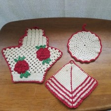 Vintage Crochet Red  White Rose Basket Potholders