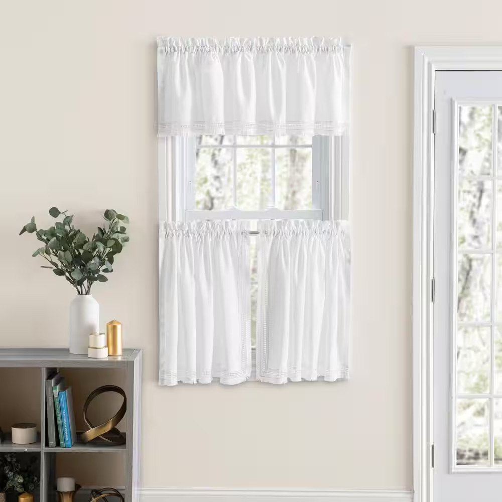 Brush Fringe 15 In. L Polyester Tailored Valance in White
