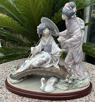 RARE 13” Lladro Figurine Girls On Bridge “SPRINGTIME IN JAPAN