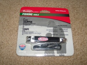 Berkley line clippers with laynard ~ oversized Non-Slip Thumb Grip