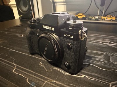 Fujifilm X-T3 26.1 MP Mirrorless Camera Body - Shutter Count less than 100