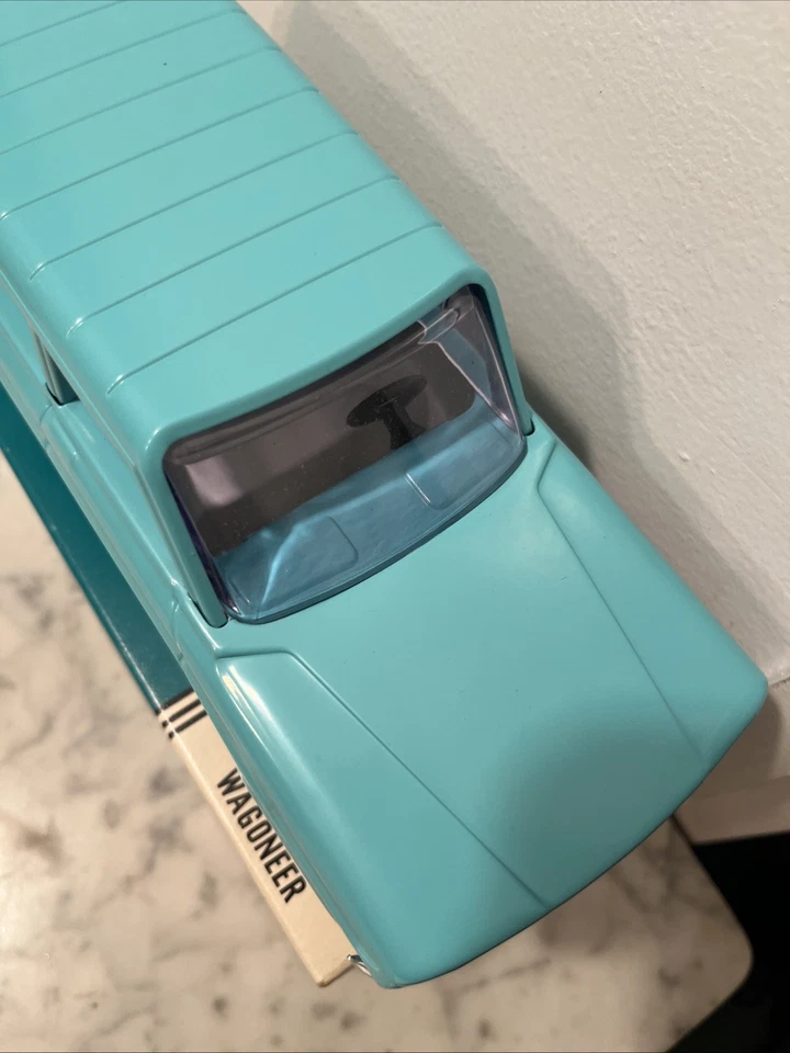 Vintage 1960’s Tonka No. 62 Jeep Wagoneer in Box Blue Teal USA Toy Truck - NOS! - Image 3 of 4