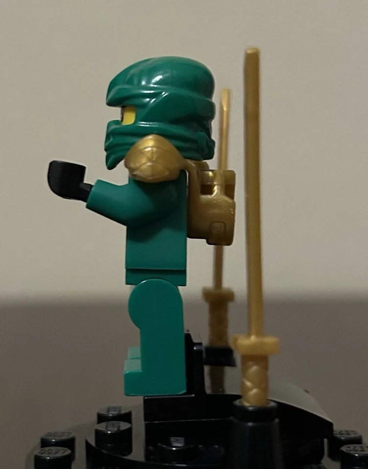 LEGO Ninjago Lloyd DX Minifigure 5004076 Target Exclusive 2014 COMPLETE - Image 3 of 4
