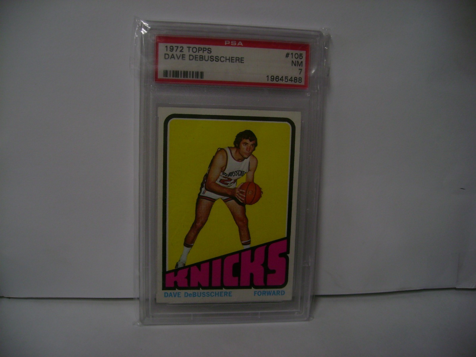 DAVE DEBUSSCHERE 1972 TOPPS #105 PSA 7