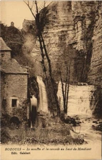 Old postcard Bozouls - Le moulin et la cascade au Saut du Mendiant (133191)