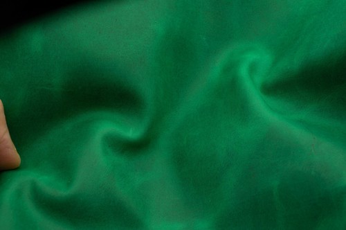 Pull up leather sheets in green color . Crazy horse, oil tanned leather piece - Picture 6 of 7