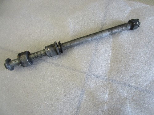 E7. Kawasaki GPZ 600 R Steckachse Hinten Radachse Hinterradachse