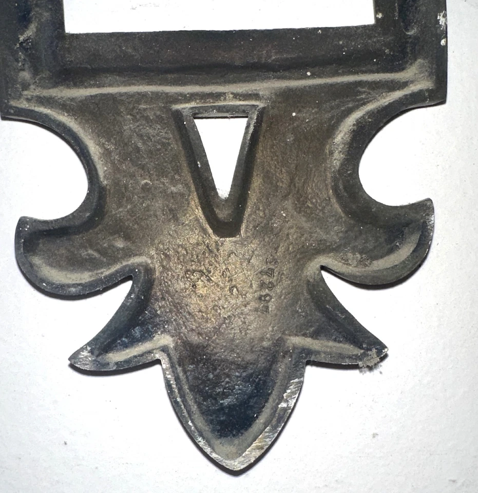 Par de Sonces de Bronce Art Deco/Nuevo - Cadena de Tirador Floral de Un Solo Brazo Años 20 Foto 3 de 4