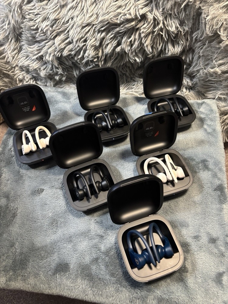 LOT of 6 - Beats by Dr. Dre Powerbeats Pro Headphones Case & Right Earbud works