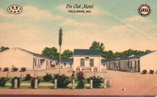 View of The Pin Oak Motel Building Villa Ridge Missouri Vintage Postcard