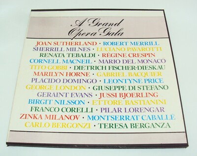 A GRAND OPERA GALA - CLASSICS RECORD LIBRARY - BOOKLET  - 3 ALBUMS - 3 LP'S