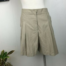 Vintage 90s Domino Pleated Khaki Shorts / Size 8