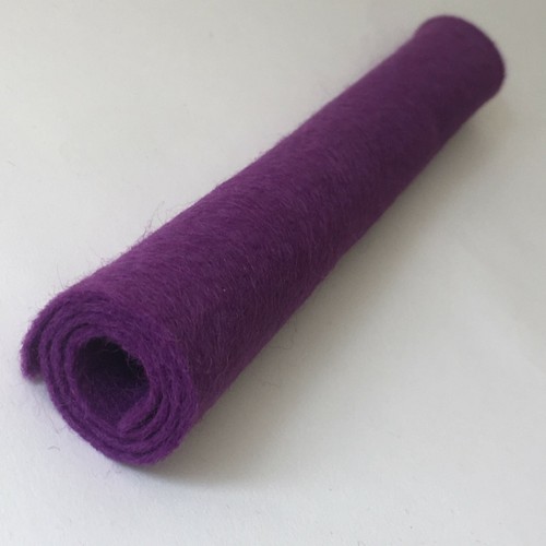 Craft Felt | Wool Mix and Soft Washable | 70+ Colours | 9"/22cm Square Sheets - Picture 55 of 91