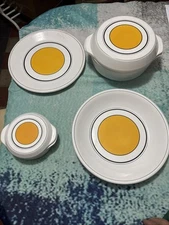 Vintage Soup Tureen Large And Small Plus 2 Plates Antonia Campi