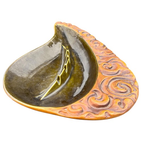 Vintage Royal Haeger Ashtray Boomerang Shape Orange Brown 12"x9" Made In USA - Picture 2 of 6