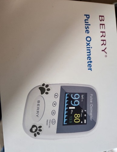 Berry Veterinary Handheld Pulse Oximeter Animal SPO2 ear clips -SPO2/PR/PI TEST - Picture 2 of 7