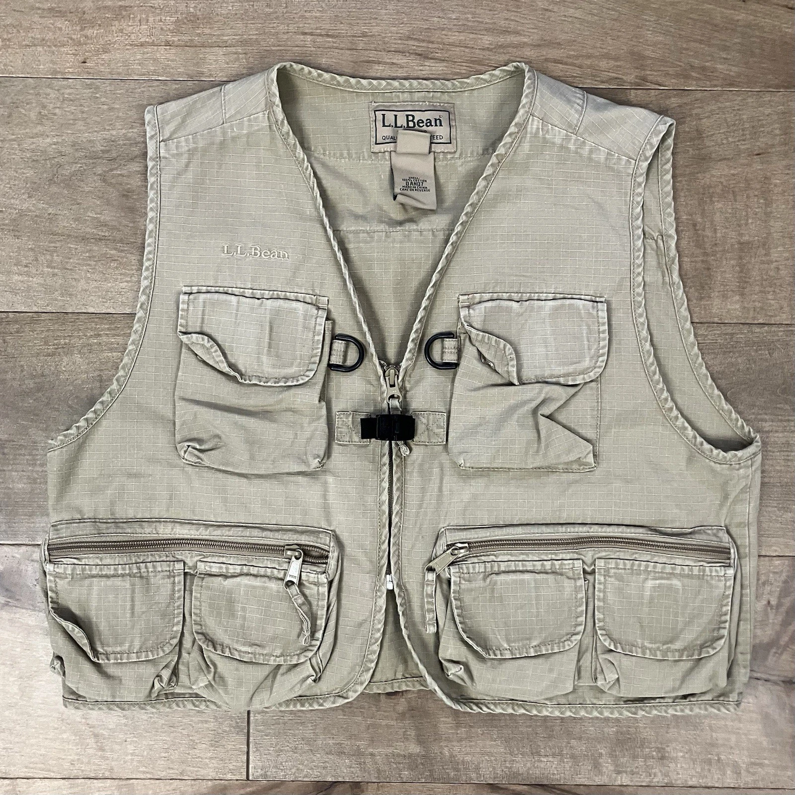 L.L. Bean Women’s Size M Fishing Safari Utility Vest Khaki Ripstop Zip Pockets