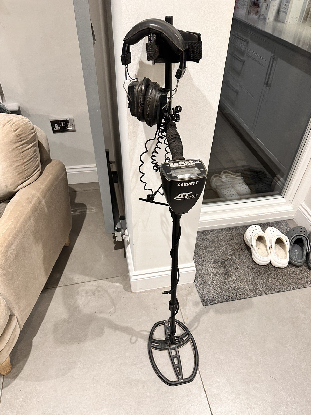 Garrett 1140560 AT Pro Digital Metal Detector With Headphones And Pro