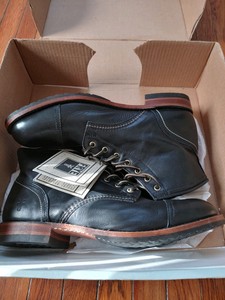 frye folsom plain toe boot