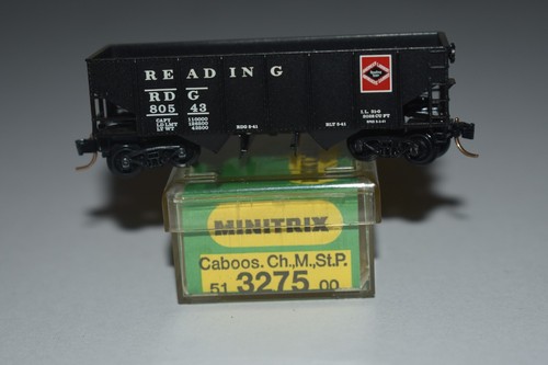 N Scale Minitrix Reading 33' Twin Bay Hopper 80543 C50256 - Picture 2 of 2