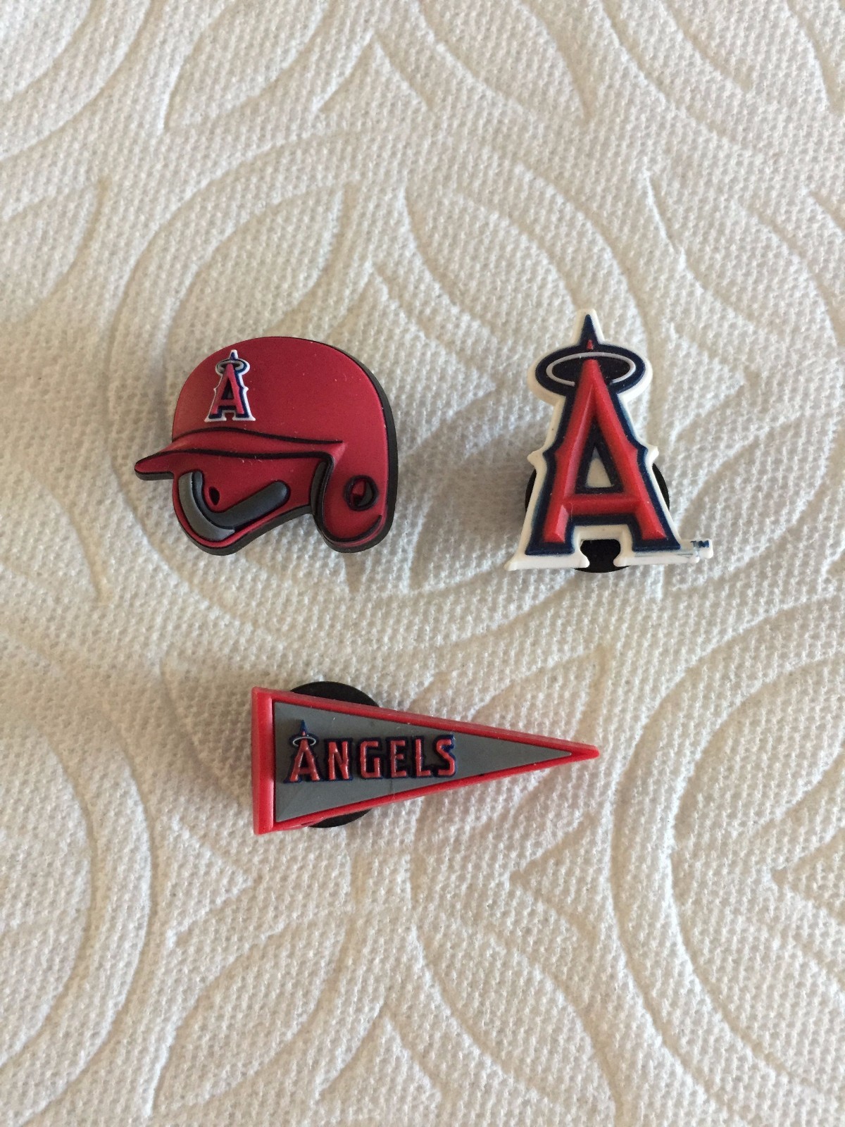 LOS ANGELES ANGELS JIBBITZ LOS ANGELES ANGELS SHOE CHARMS FIT CROC MLB