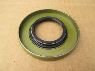 3160A MOWER SPINDLE OIL SEAL FOR IH INTERNATIONAL 154 CUB LO-BOY 184 185 284