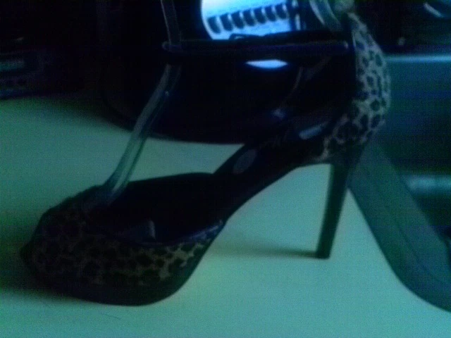 PLEASER BLISS-33 4 1/4" Tacón de aguja Estilo D'Orsay Plataforma Punta abierta Bomba 6 m Foto 2 de 4