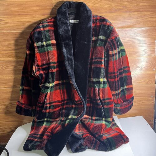 Donnybrook 1980s Vintage Plaid Black Red Faux Fur Coat Size Small Oversized