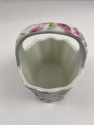 Vintage Miniature Porcelain Basket with Floral Design - Foto 5 di 8