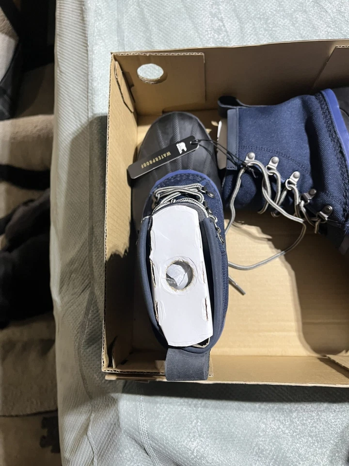 Sorel Cheyanne ll (2) short nylon waterproof Boots Men’s Size 9.5 US Navy - NEW - Image 3 of 4