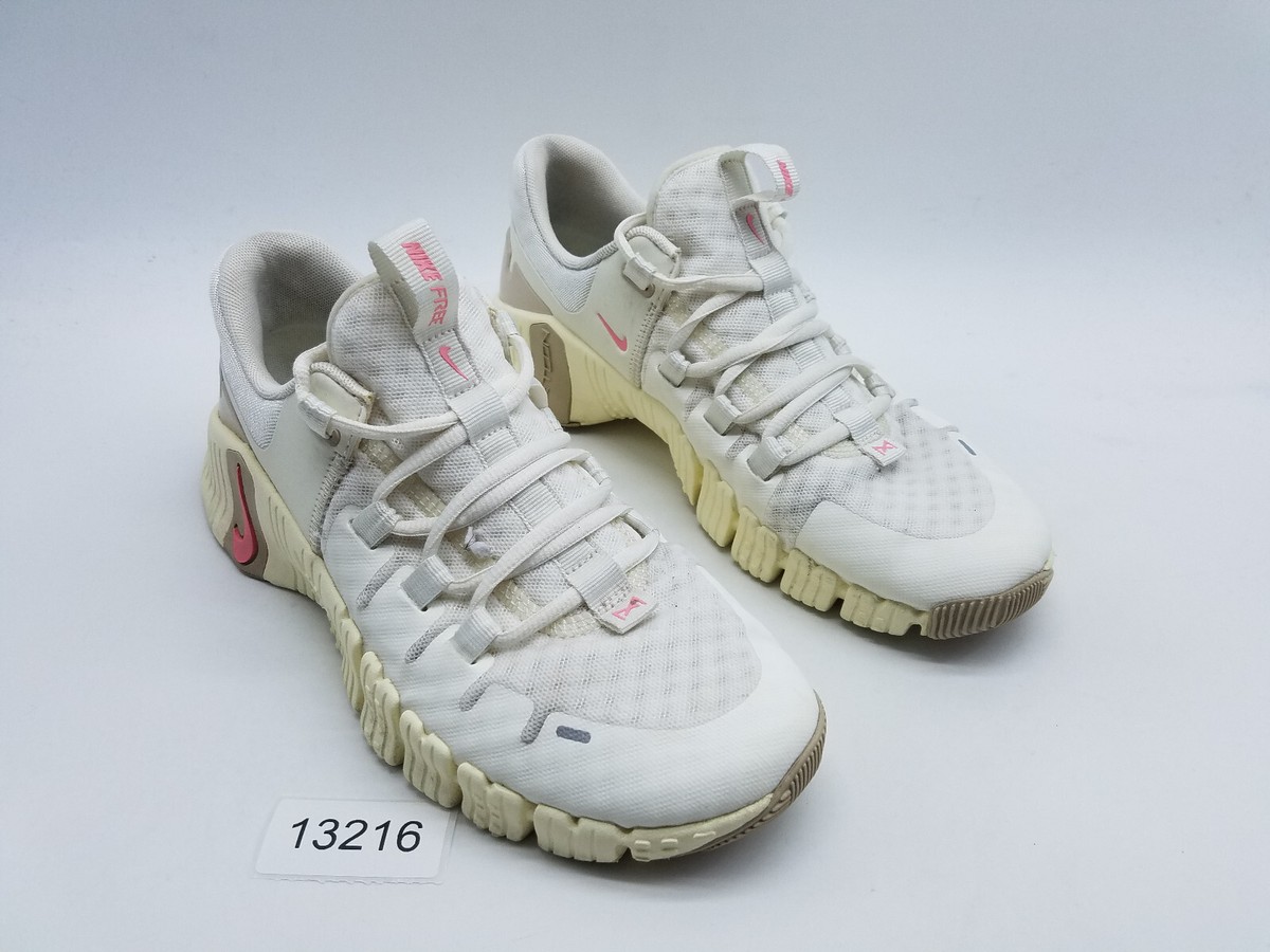 Nike Free Metcon 5 Women's Size 8.5 Cross Training Crossfit
