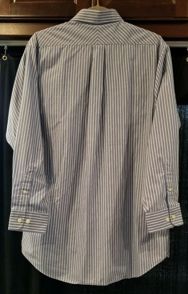 Cambridge Classics mens 16 1/2 32/33 button front pinstriped long sleeve shirt - Image 2 of 4