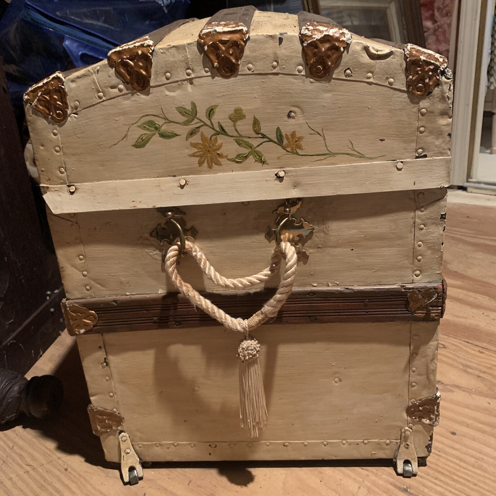 Large Antique Barrel Dome Top Wood and Metal Trunk 1800's With Tray