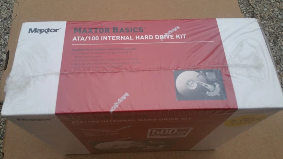 NEW Maxtor DiamondMax 500GB 16MB Cache 7200RPM IDE/Ultra ATA/100 3.5" HDD Kit - Image 4 of 4