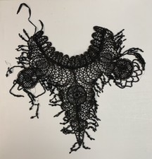 Vintage Black Bead Necklace / Choker