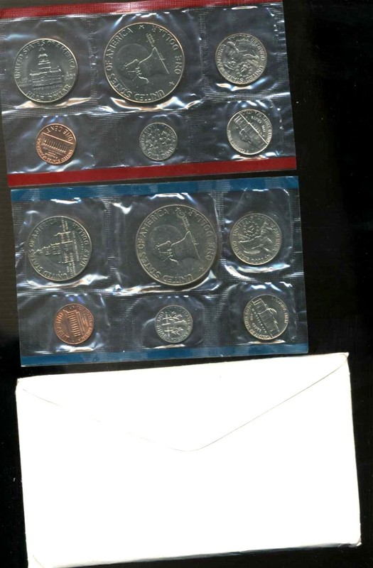 1975 P D MINT SET U.S PHILIDELPIA+DENVER Government Packaging OGP COIN PD#213