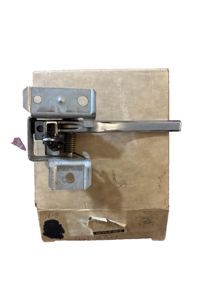 Manija interior de la puerta del lado del pasajero Pontiac Chevrolet 1971 9834752 NOS GM Foto 2 de 3