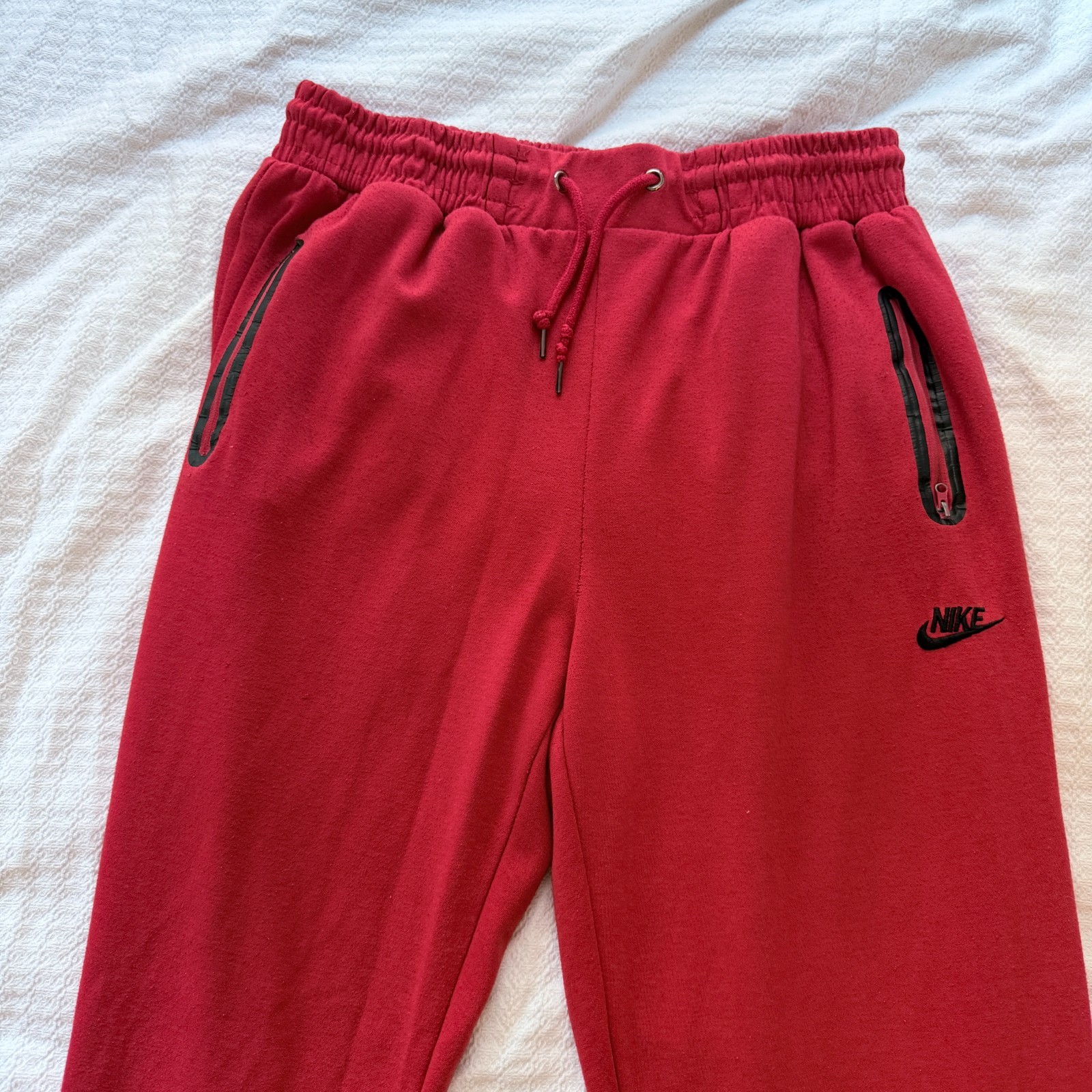 Nike Men's 2XL Tech Fleece Style Jogger Sweatpants Red Heavyweight Zipper Pocket