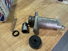 Land Rover Series 3 Defender Clutch Slave Cylinder Lt77 591231 Plc535 Nos