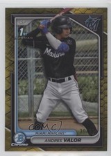 2024 Bowman Chrome Prospects Gold Reptilian Refractor 30/50 Andres Valor 11s9