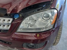 Driver Headlight 164 Type Ml320 Halogen Fits 06-08 Mercedes Ml-class 3235101