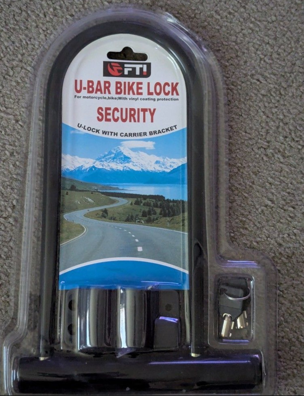 NEW BICYCLE U-LOCK WITH KEYS , SEE PICS FOR DESCRIPTION