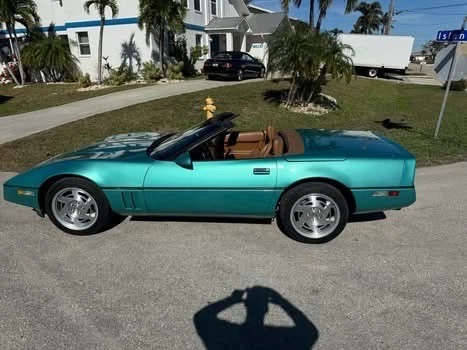 Chevrolet Corvette 1990  Foto 3 de 4