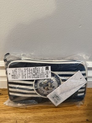 NWT Disney Cruise Line LUG  Crossbody Sail Away - Ashley Eckstein