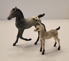 Vtg Hartland Plastics 2 Horse lot Glossy Gray And Black