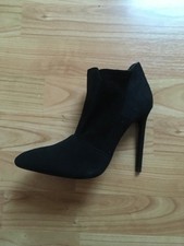 High Heels Stiefeletten Leder schwarz Gr. 35