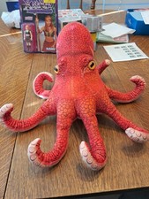 Wild Republic Giant Octopus plush 14 Realistic Orange Eyes